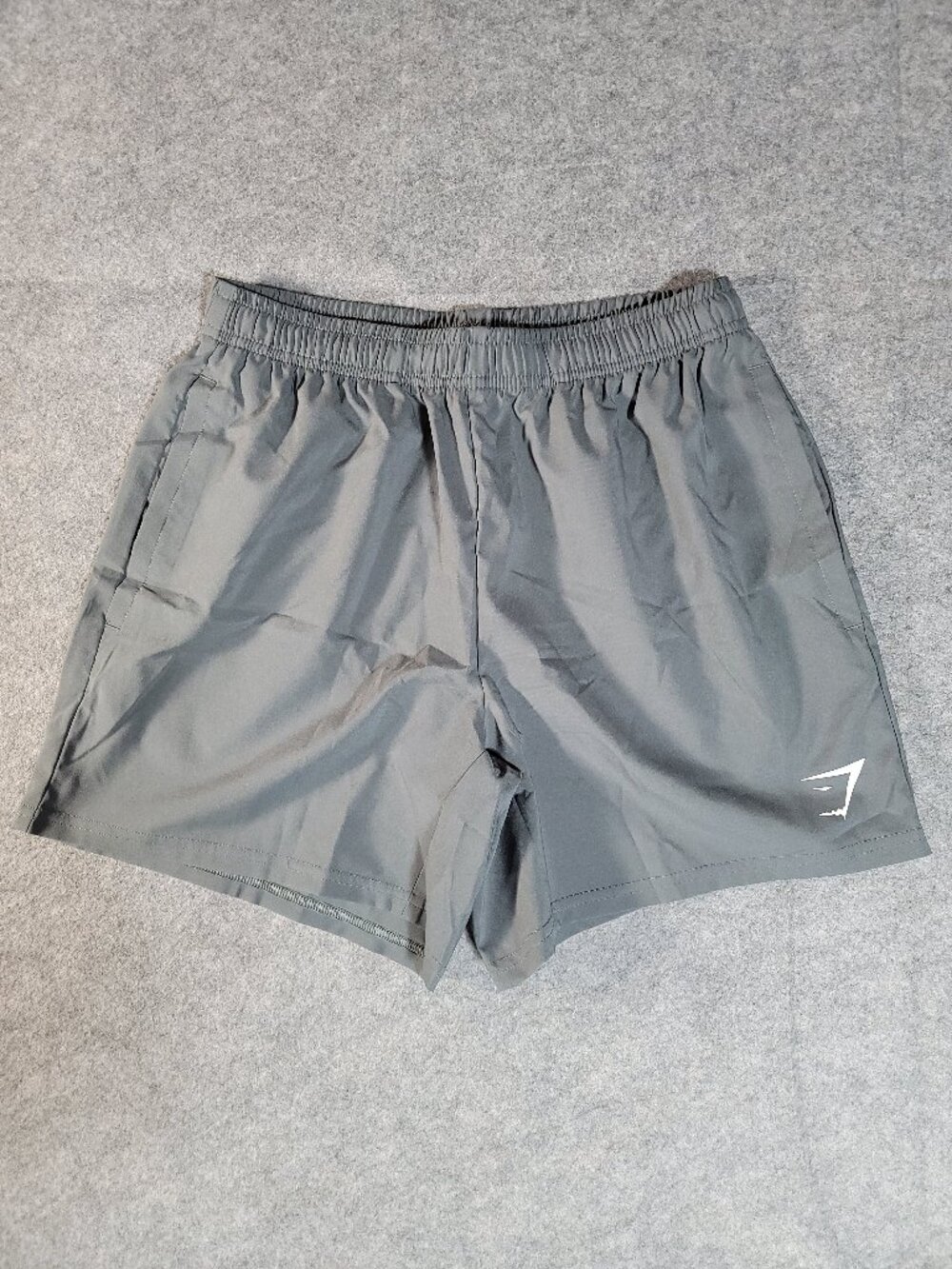 Gymshark Grey Lightweight Athletic 5" Arrival Workout Shorts - Mens Size Small